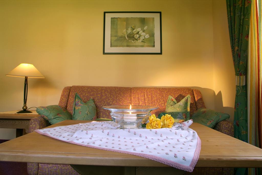 Hotel Triendlhof Zöblen Pokój zdjęcie